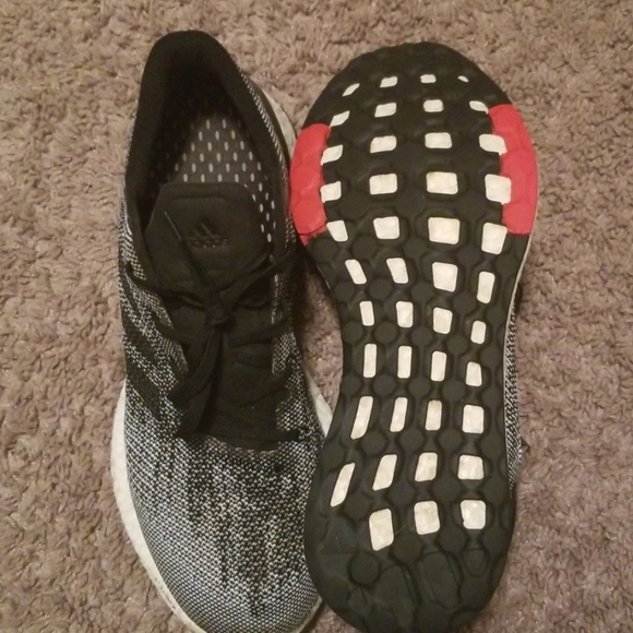 Adidas - Picture 3 of 3